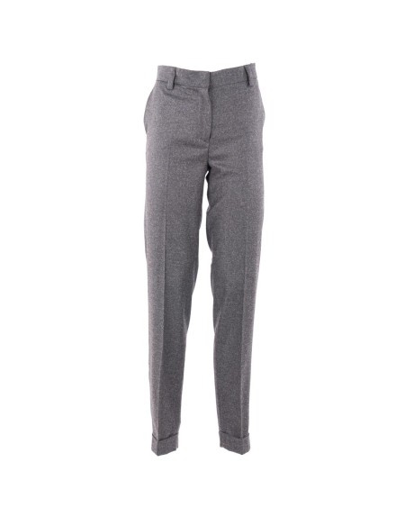 Shop ANTONELLI  Pantalone: Antonelli pantalone "Savona".
Vita con passanti.
Chiusura con gancino e zip.
Tasche laterali.
Tasche posteriori a filo.
Risvolta sul fondo.
Composizione: 40% Lana 40% Viscosa 19% Poliestere 1% Elastan.
Made in Italy.. SAVONA M8264P 869C-915